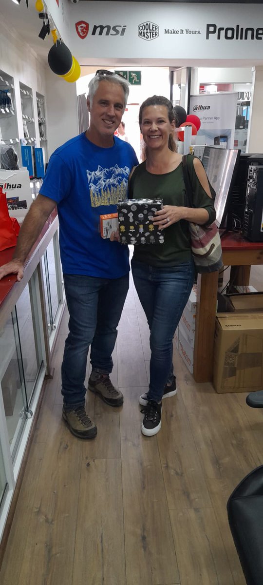 PrellerIt's tweet image. Congratulations to all our POP a Balloon and Raffle winners !
If you missed us in AUGUST  don't worry In Celebration of Spring we have decided to extend our Balloon Pop !
Simply Spend 200 rand or more POP a Balloon and you could win !