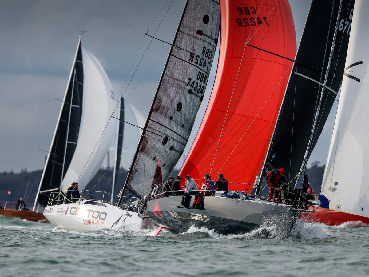 RORCRacing's tweet photo. The start of the Salcombe Gin Castle Rock Race ๐ช๐
Stunning shots, as always, from the highly talented Paul Wyeth ๐ค๐ท
#RORCracing #CastleRockRace #SalcombeGin #IRCrating
๐ธ RORC / Paul Wyeth https://t.co/YxZo8Jb2Tx