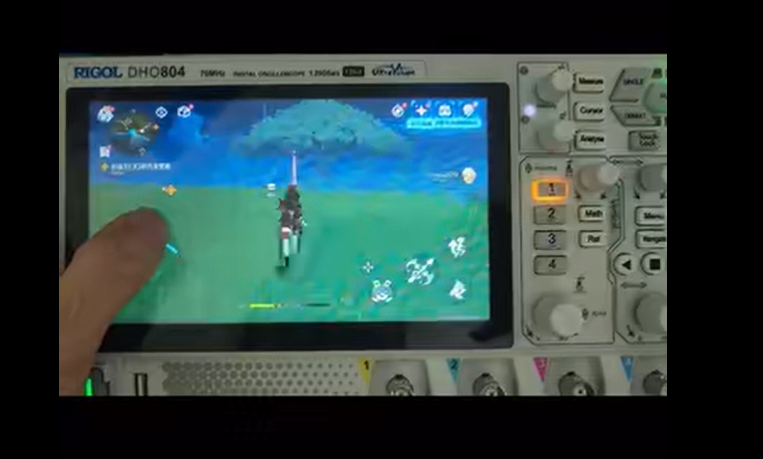 RigolJapan's tweet photo. 想定外の展開ですが、
DHO804オシロ使って原神をやるって Σ(゚ロ゚;)
中国動画サイトbilibili(ビリビリからの投稿です:
https://t.co/kPLxoQ2Shd
#原神 #RIGOL
#オシロスコープで原神
#リゴル #DHO800 https://t.co/Y5Py1wCicd