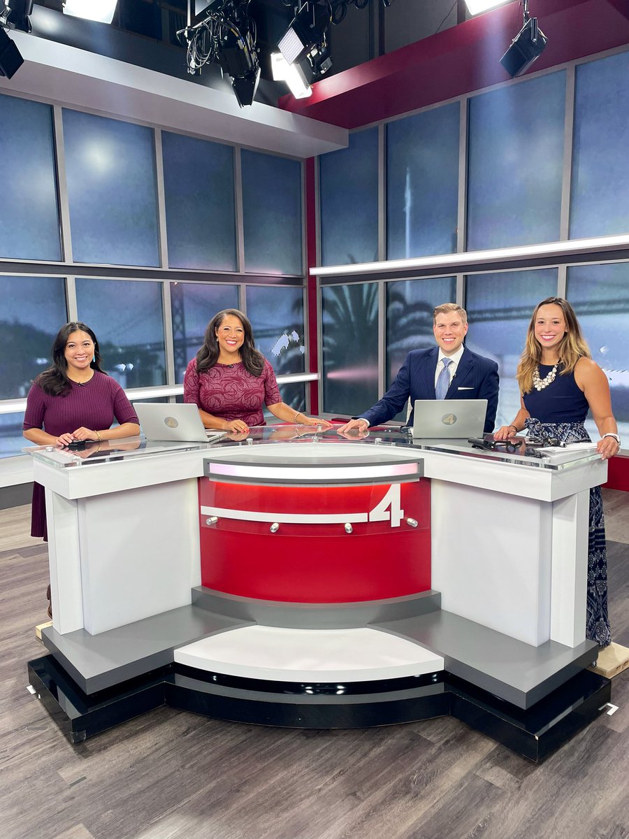Color coordinating w/my <a href="/kron4news/">KRON4 News</a> krewe tonight 💜💜💙💙 <a href="/GayleOng/">Gayle Ong</a> <a href="/DanThorn_/">Dan Thorn</a> <a href="/AmandaHari/">Amanda Hari</a> . Tune in tonight 10p and 11p