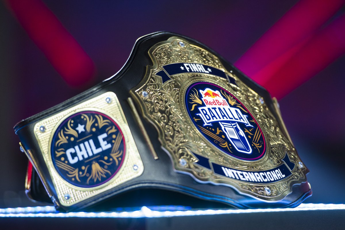 Top 20 MC's con mas títulos de la Historia (Solamente contando títulos nacionales e Internacionales)

1º Aczino 🇲🇽 40
2º Stick 🇵🇪 36
3º Chuty 🇪🇸 33
4º Insayno 🇳🇱 32
5º Jair Wong 🇵🇪 31
6º Rodamiento 🇨🇱 21
7º Teorema 🇨🇱 20
8º Klan 🇦🇷 20
9º Mr. Ego 🇪🇸 19
=º Mnak 🇪🇸 19

(+)