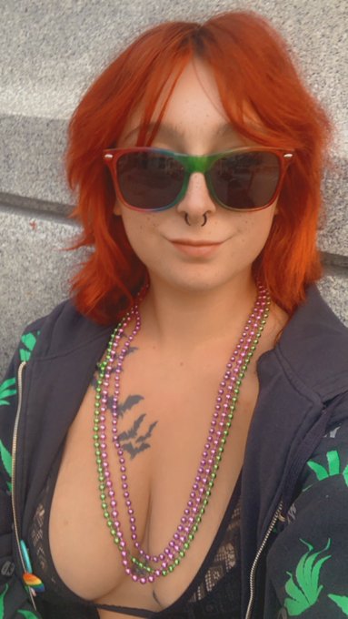 Happy pride 🥳🏳️&zwj;🌈 I had a blast today #Pride2023 #BiPride https://t.co/TXXHwvLI8h<a href="/tag/pride2023"class="tags">#Pride2023</a><a href="/tag/bipride"class="tags"><span>#bipride</span></a>