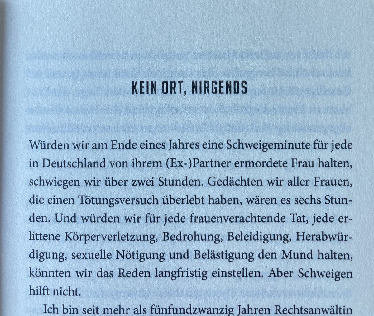 barbaraclemm's tweet photo. Aus „Gegen Frauenhass“. Erscheint heute bei @hanserliteratur 
Ich hoffe, es bewegt. https://t.co/ZEjVsJzimd