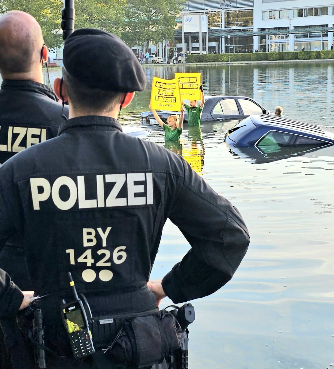 Brigitte Saar tweet media