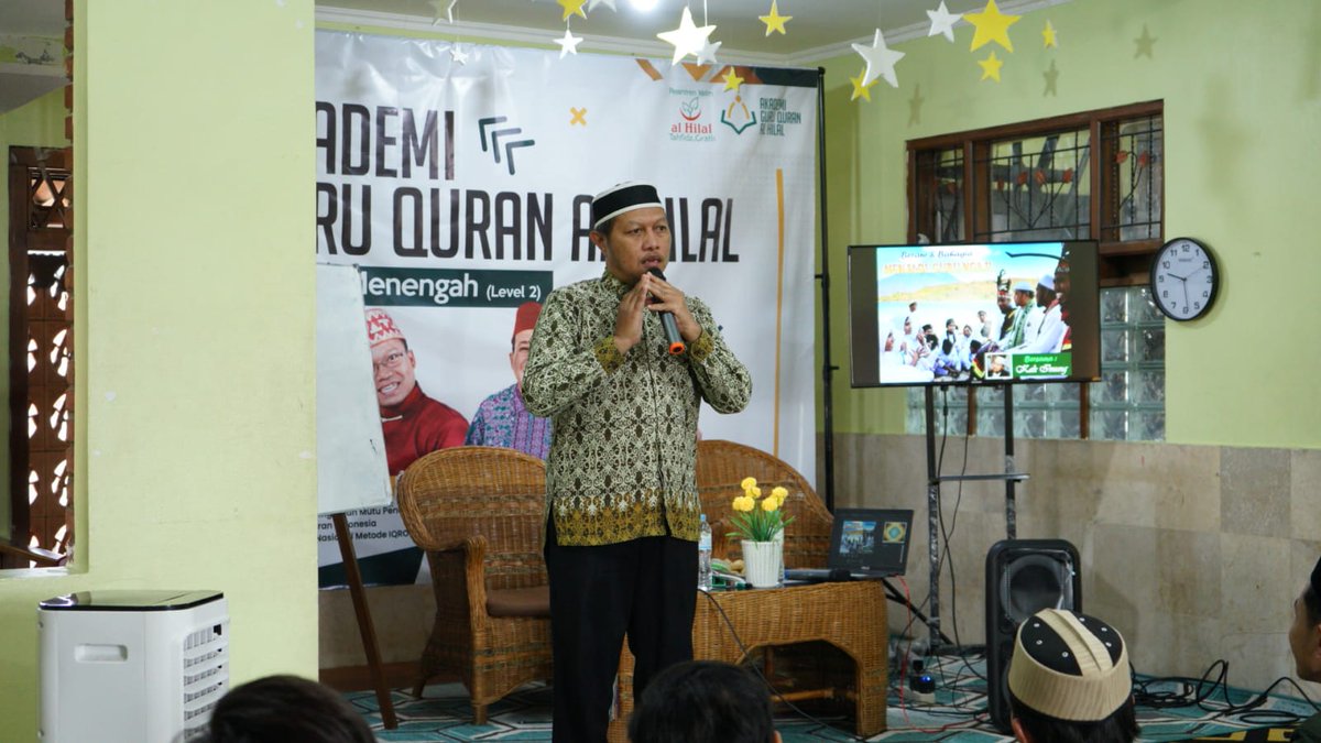 Laziswafalhilal's tweet photo. "Akademi Guru Quran Al Hilal Khusus Asatidz Pesantren Al Hilal" telah dilaksanakan bersama Kak Imung dan Mas Wuntat Wawan Sembodo pada Ahad (03/09/2023)
#p2ga #KakImung #akademiGuruQuran #AlHilal https://t.co/A8aCikmAFT