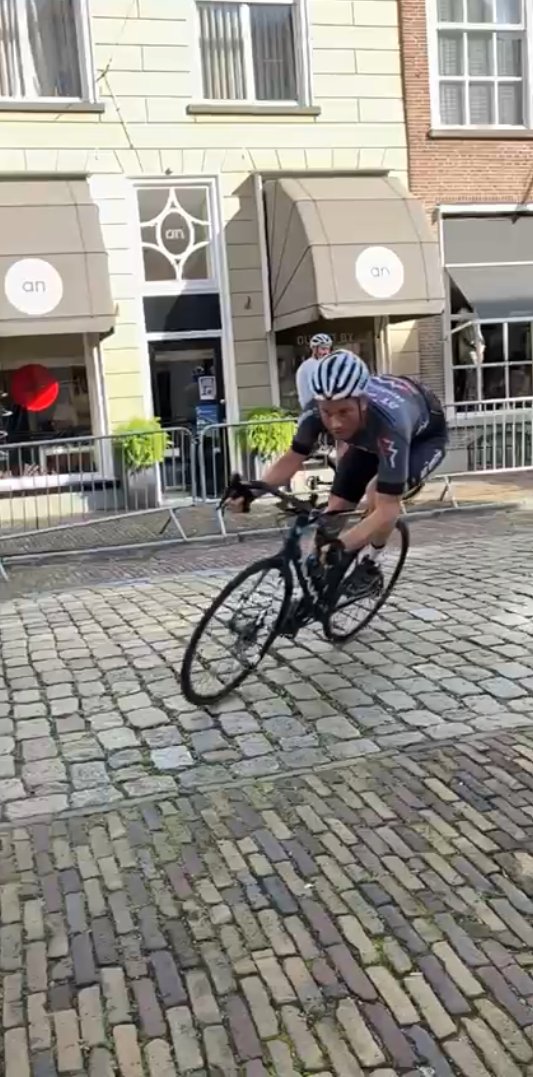 fcacyclingteam's tweet photo. Verslag Vestingronde van Grave: https://t.co/CfwqUJhQJp https://t.co/MGM5exepGa