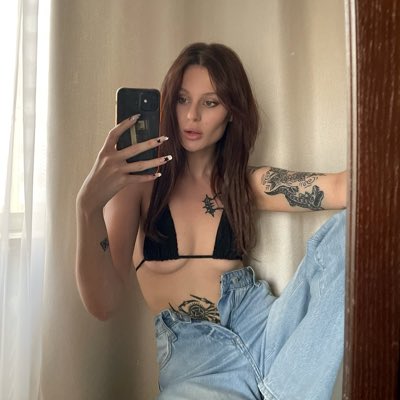 LIZKAPUSTIna's tweet photo. #НовыйАватар https://t.co/QiQgRbp00s