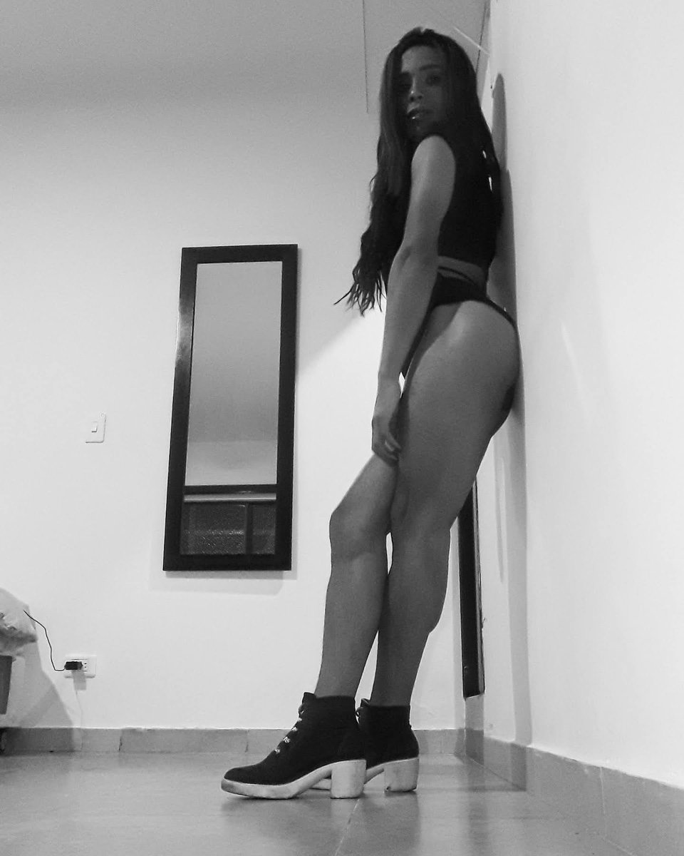 trans_cruising2's tweet photo. #TBT Mis inicios como chica trans #2019.
#TransCruising #WomanTrans #Colombia #FollowMe https://t.co/RqsWYAjuDW