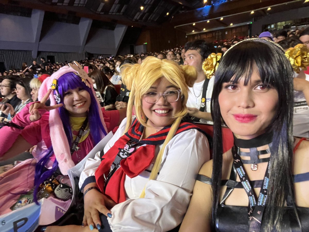 _ayameyumi_'s tweet photo. Attending FanMeets with these 2 cutie friends since 2019 🤭 #blfriends https://t.co/5fqnZghjAz