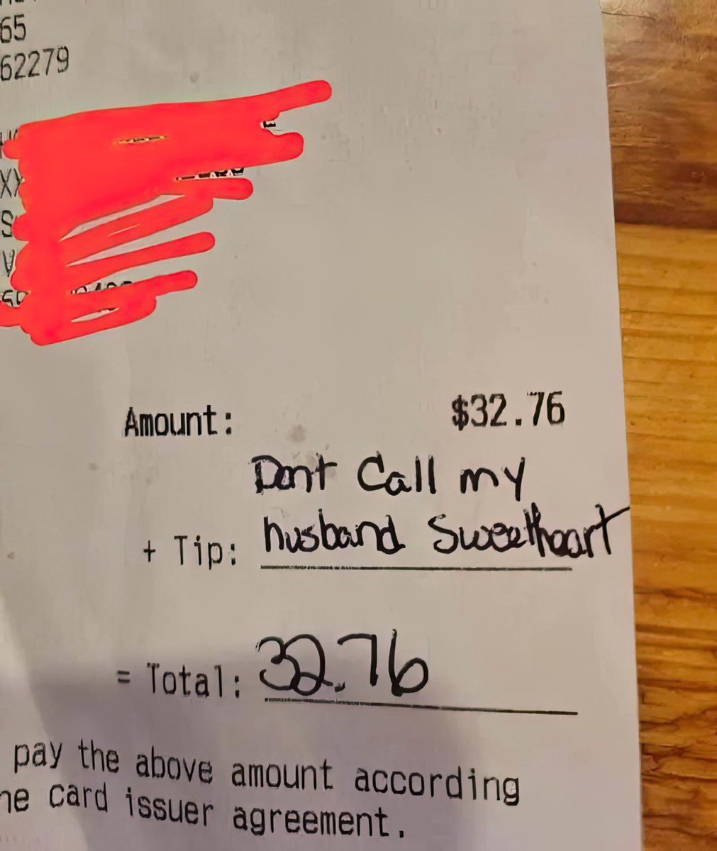 Lol women can be really protective 👍In a good way 😉 #hilarious #bill #comment