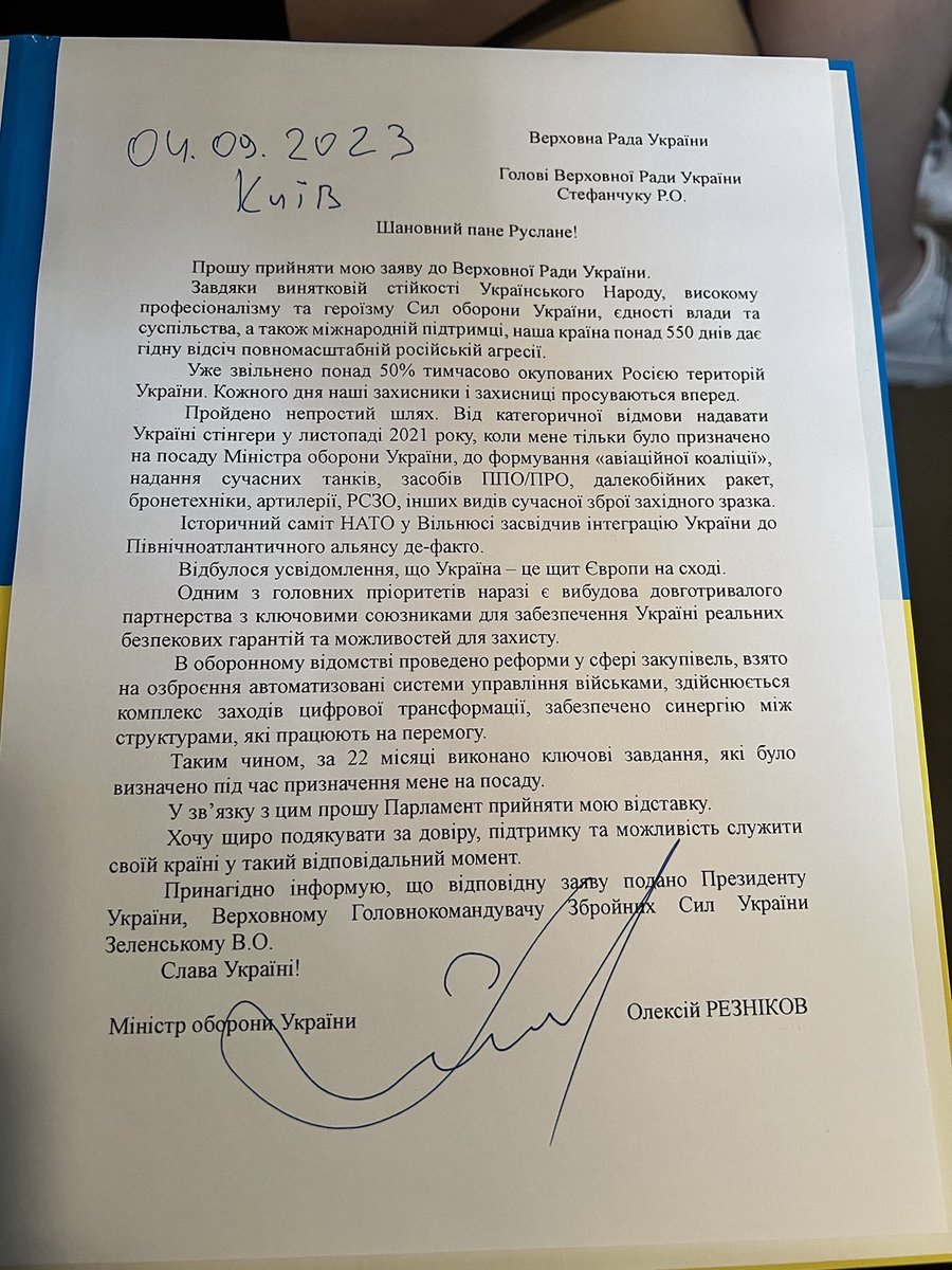 I have submitted my letter of resignation to Ruslan Stefanchuk @r_stefanchuk, Chairman of the Parliament of Ukraine @verkhovna_rada It was an honor to serve the Ukrainian people and work for the #UAarmy for the last 22 months, the toughest period of Ukraine’s modern history. 🇺🇦