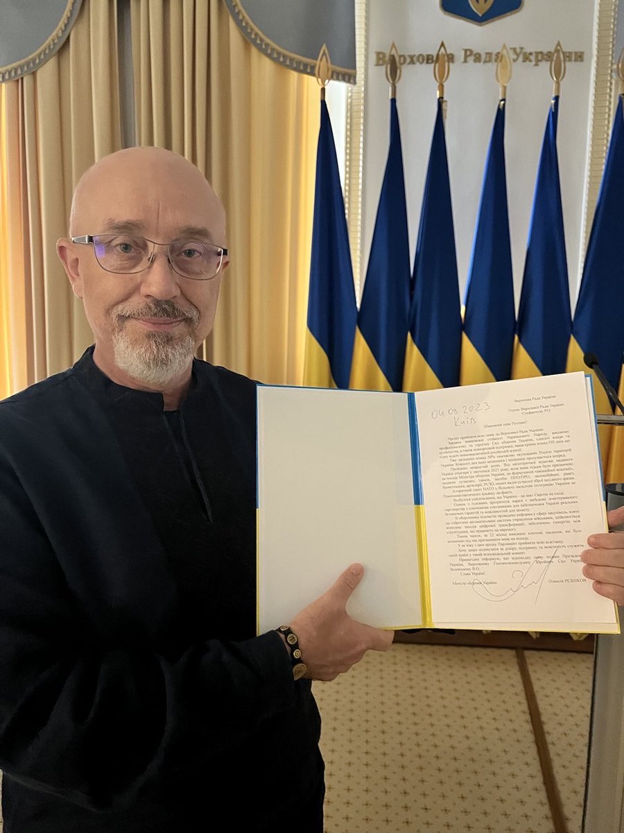 oleksiireznikov's tweet image. I have submitted my letter of resignation to Ruslan Stefanchuk @r_stefanchuk, Chairman of the Parliament of Ukraine @verkhovna_rada
It was an honor to serve the Ukrainian people and work for the #UAarmy for the last 22 months, the toughest period of Ukraine’s modern history.
🇺🇦