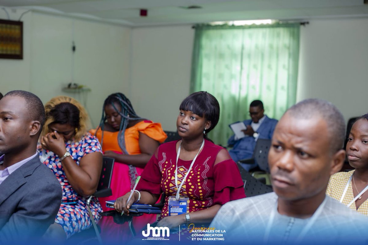 ExpertLocalTg's tweet photo. Nos remerciements à l'ensemble des intervenants, aux participants qui ont daigné nous faire confiance pour cette première session contribuant ainsi au succès de l'événement.
Vive l'Expertise Locale, Vive l'Afrique forte de son #CapitalHumain.
#JNCM #ExpertiseLocale #RHMag https://t.co/3KNyaWVlWe