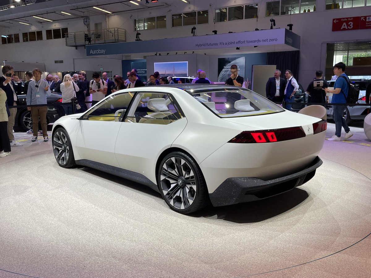 Steve Fowler tweet media