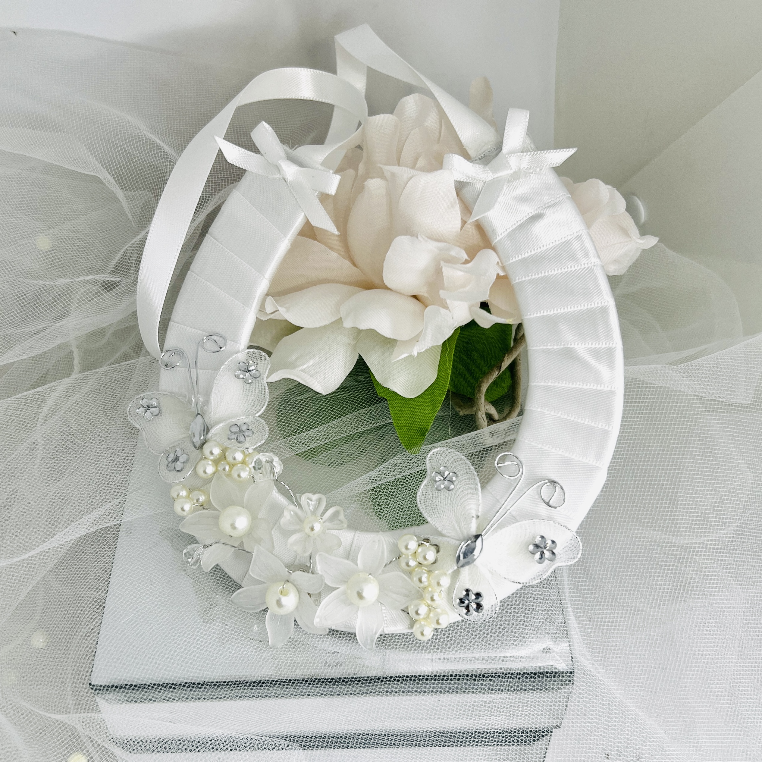 Super Good Pearls Handmade Ribbon Flowers Wedding Bouquets Bridal