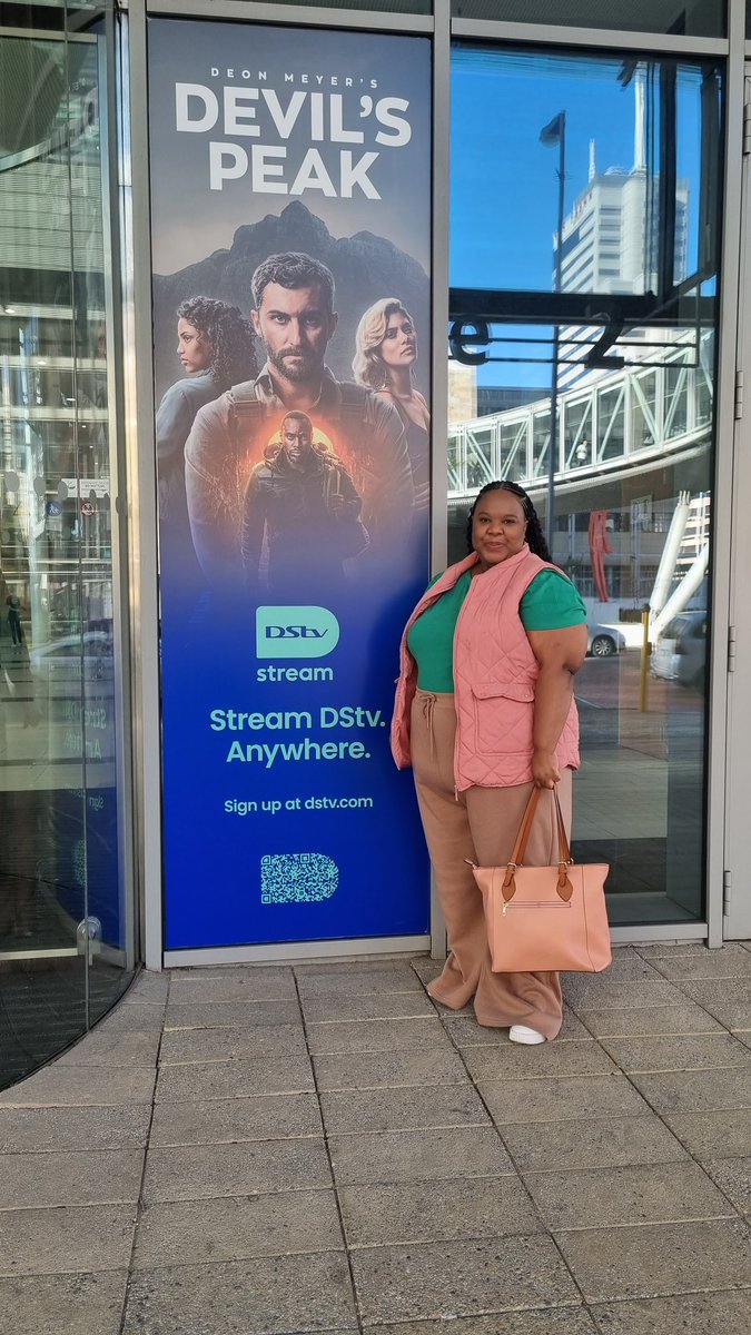 NoozBebe_'s tweet photo. Working so flippin' hard in this game.
🤧
#Fameweek #MIPAfrica https://t.co/fmfPLT6tz0