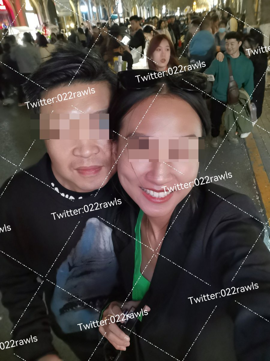 好矛盾，另类的做网黄，不如认真的记录生活……粉丝们，且看且珍惜吧……