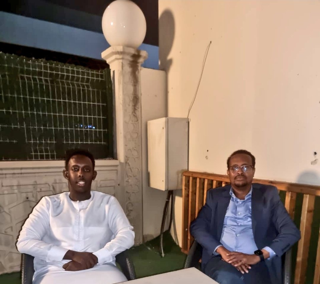 mohamedaali_'s tweet photo. Honored to meet with the Deputy Minister of Education of Somalia, H.E Ahmed Daqare. Our discussion focused on advancing education in Somalia. #EducationMatters #EducationForAll https://t.co/wu4UMLX6se