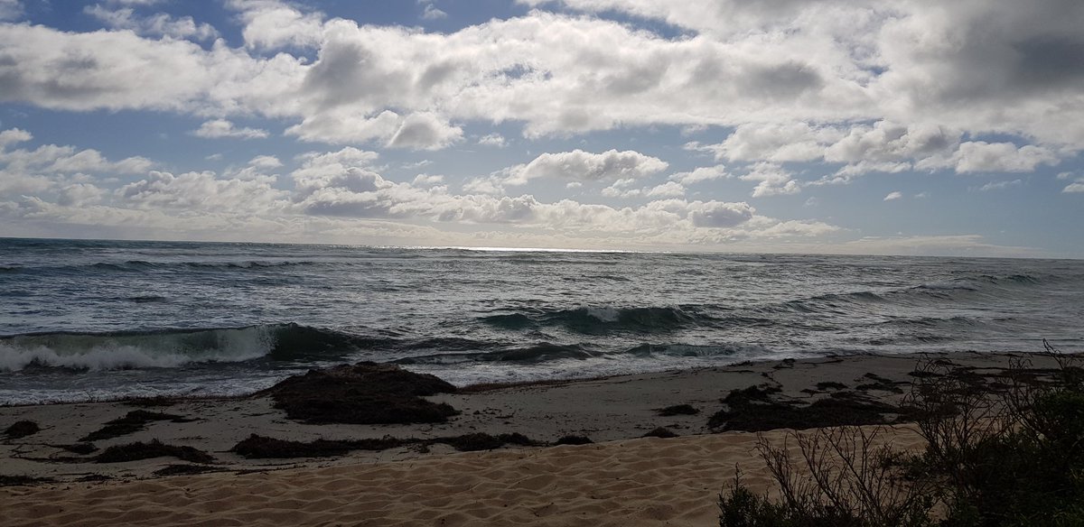 Diongroove's tweet photo. #lovewaves ♥️🌊
#DrIndianOcean🌊 🏝 https://t.co/1xqIHvXr4L