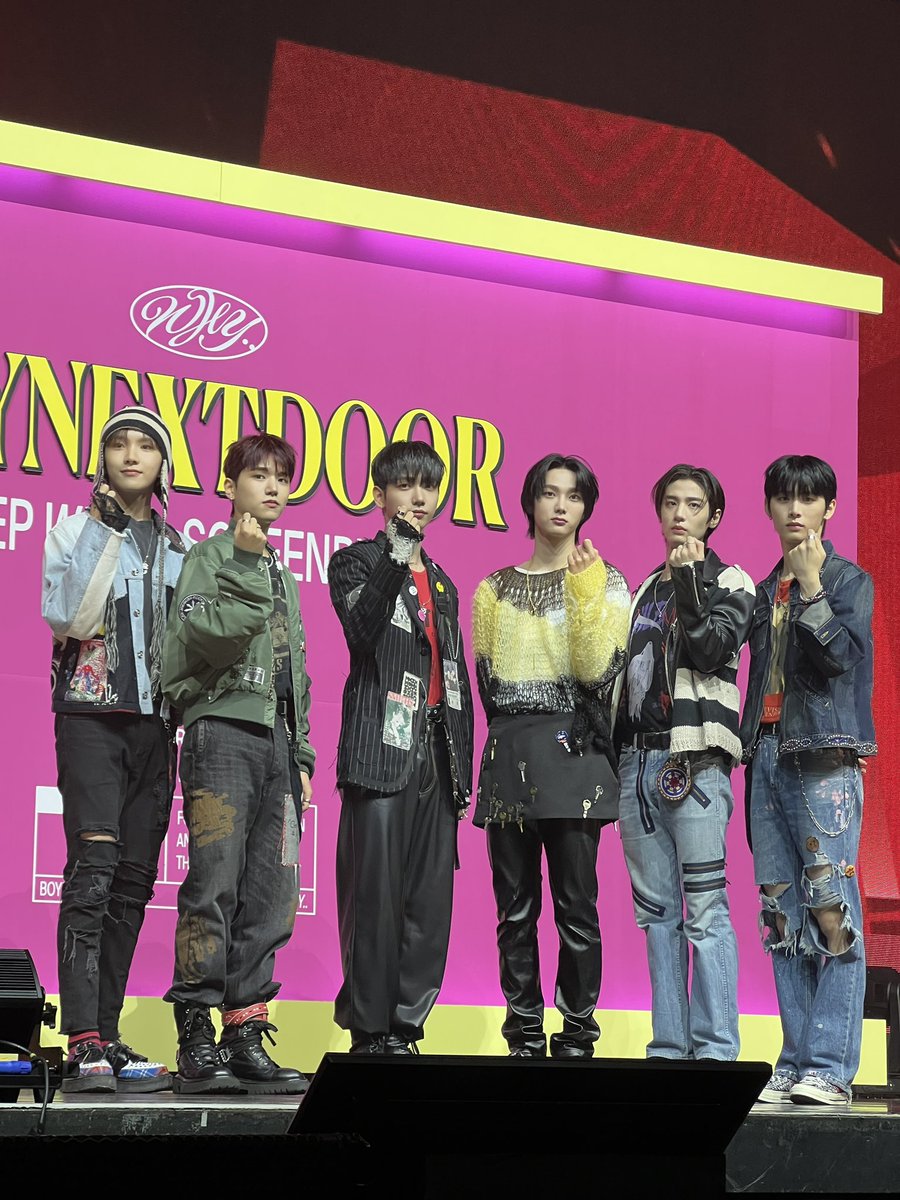 CelebConfirmed's tweet photo. Are you guys ready?! 🤩
#BOYNEXTDOOR is making its first comeback today with its first EP "WHY.." and we are the showcase to celebrate!✨ Stay tuned for more updates!! 

@BOYNEXTDOOR_KOZ #보이넥스트도어 #BND #BOYNEXTDOOR_WHY #WHY
#뭣같아 #ButSometimes https://t.co/10BgThp5nG