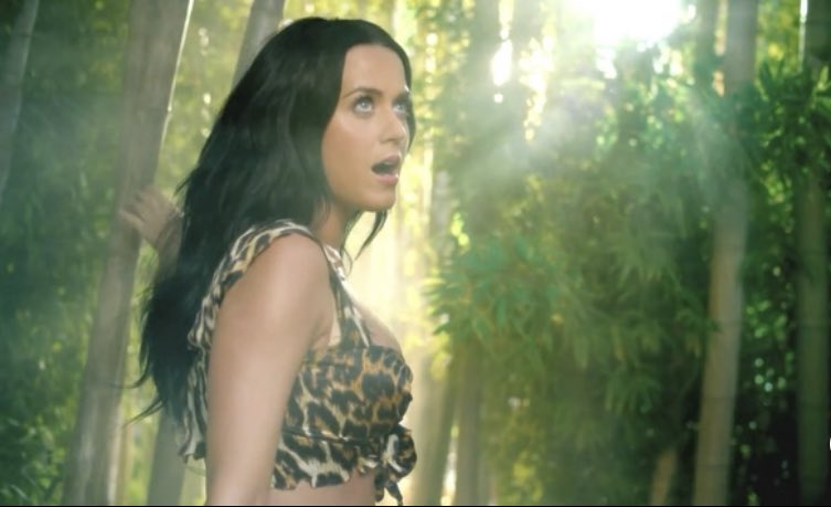 Roar” by #KatyPerry has reached 1 BILLION streams on Spotify. It's