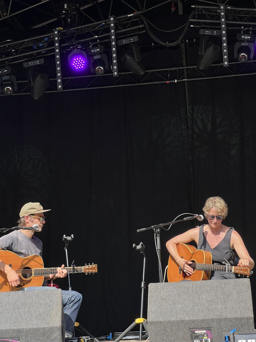 @EOTR day 4 @indigosparke @elanor_moss @DivorceHQ @_gena_rose #joanshelley #eotr #kamgigs