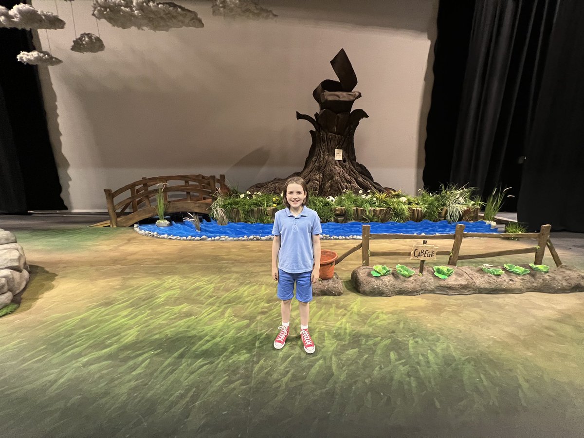 splasha30's tweet photo. An awesome summer in Hundred Acre Woods playing Christopher Robin in Disneys Winnie the Pooh UK tour. Now for the start of a new adventure, missing his @SpringvalePS friends but ready for new challenges 😊 https://t.co/IC1GWIZvHa