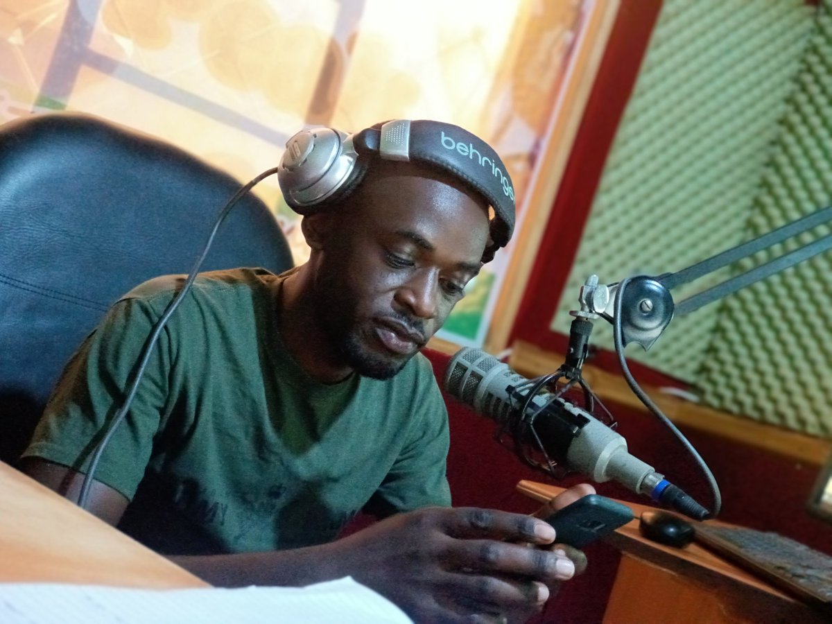 Peakfm906's tweet photo. Introducing a one @BraveWycliffe1 stepping in #MidMorningFlight, 10am-2pm Monday to Friday.
Don't miss best music, infotainment, Stories.
#WeAreTheMagma https://t.co/nkbaVLcAfd