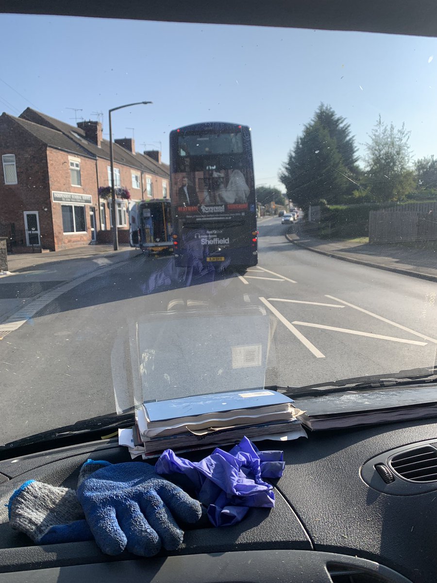 ClaireBrock1980's tweet photo. Look what Iβve seen on my way to work today ππ @FirstSouthYorks #RevBus #X5 love it! π₯°π₯°β€οΈ https://t.co/lQc101PHaU