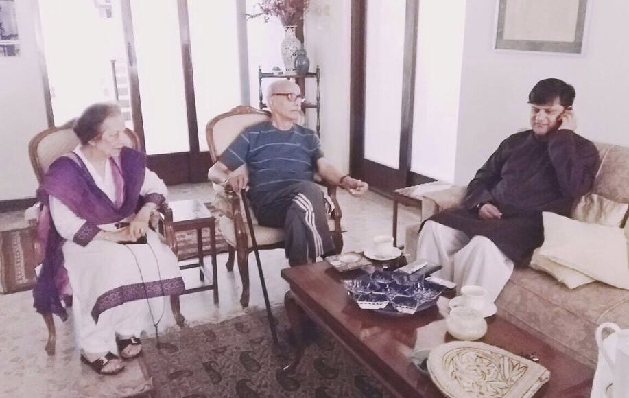 thakurjaid's tweet photo. pak hs lost 2 Gem and wrthy prsnlties one ws #Air Marshall M ASGHAR khan shb, and rcntly his wife nmly #Amina Asghar Sahiba. May Almighty gve thm hghst place in Heaven. It ws honour fr me tht thy alwys treated me like a fmly membr and thr own son jst bcz of my Father (Late). https://t.co/gdVZ3YlhwL