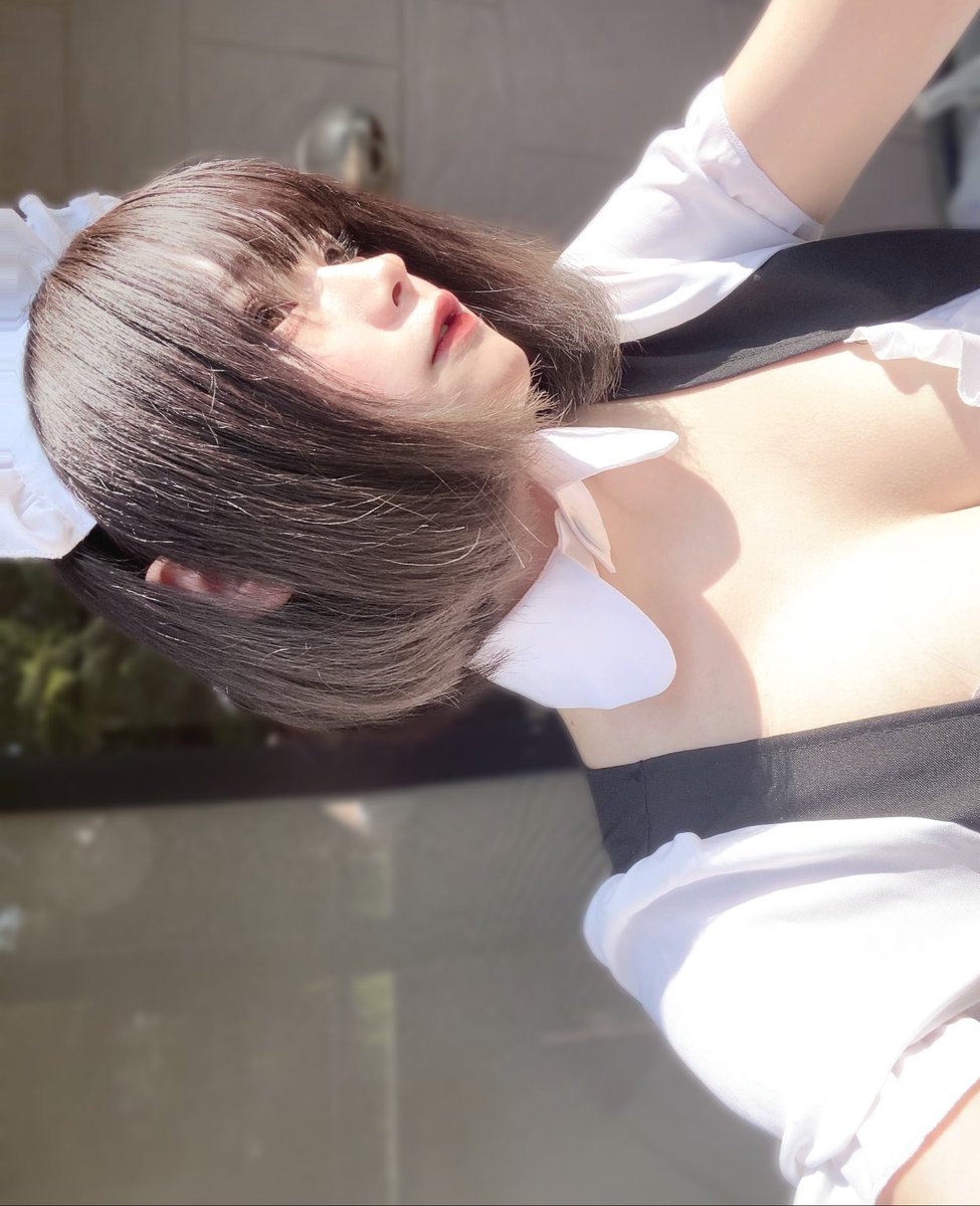 なモ tweet media