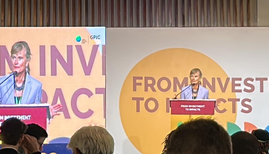 #GPIC2023 | The first day of @theGCF's GPIC2023 is underway. 

The opening plenary was led by @MafaldaDuarte, @AlexiaLatortue, @jnovogratz, and @smbugua, who shared stories on how private investment is mobilising climate finance for those who need it most.

#AfricaClimateWeek2023