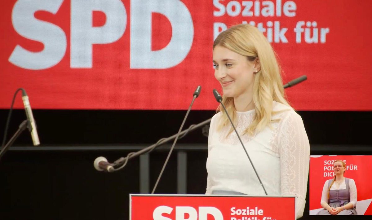 BayernSPD's tweet photo. „Krankenhäuser sind da, um Menschenleben zu retten und nicht um Investoren die Taschen zu füllen!“ @LuisaHaag beim #Gillamoos https://t.co/tWnQGpzqBs