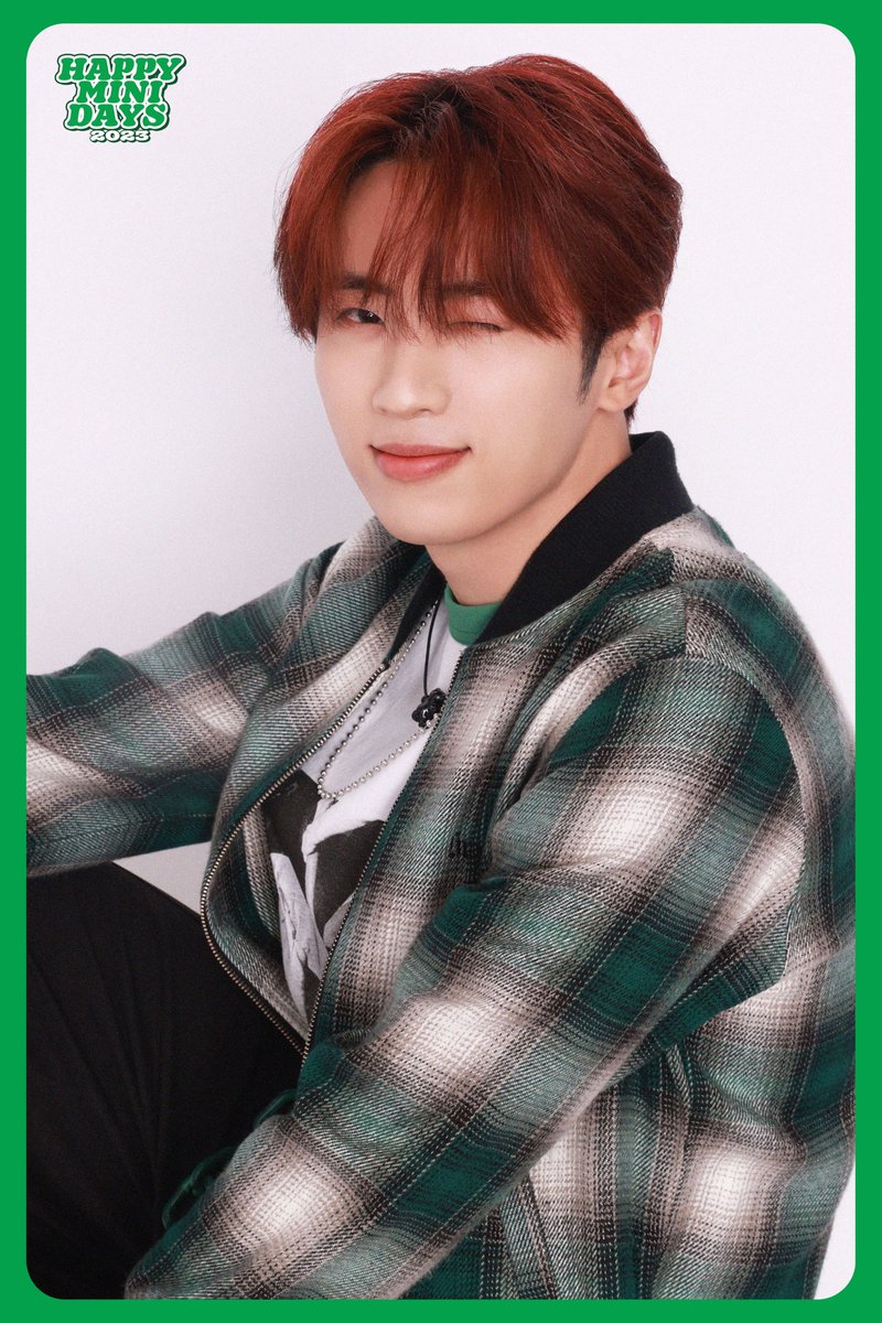 official__INI's tweet photo. [ 𝗛𝗔𝗣𝗣𝗬 𝗠𝗜𝗡𝗜 𝗗𝗔𝗬𝗦 ]

˗ˏˋSPECIAL PHOTO ˎˊ˗

#許豊凡 #XUFENGFAN
#INI #HAPPYMINIDAYS https://t.co/XpUbNdZ5b4