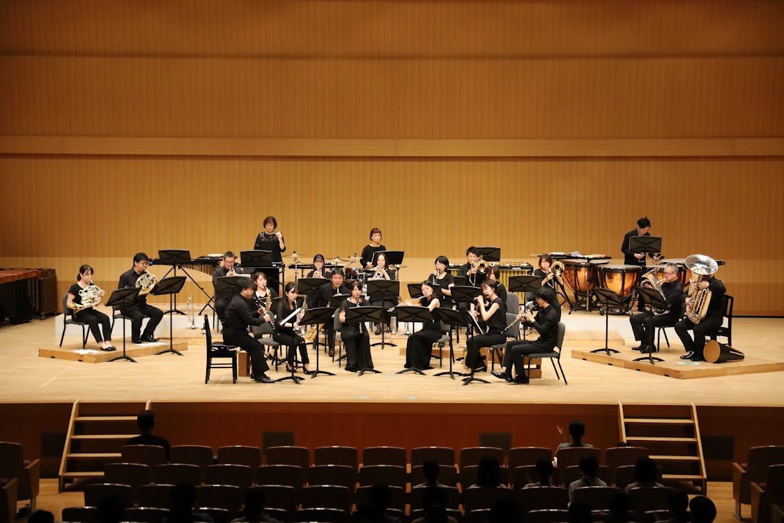 PROWiND023's tweet photo. 【『ブラボー！吹奏楽アンサンブル』終演いたしました❗️】
昨日、米沢・伝国の杜 置賜文化ホールで開催されました公演が、盛況のうちに終演いたしました。
米沢市での初公演、アンサンブルを中心としたプログラム、お楽しみ頂けましたでしょうか？
ご来場くださいました皆様、ありがとうございました！ https://t.co/Kk0PzqeJ2Q