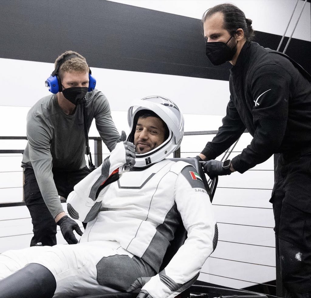 We are proud of you🤍
You are an inspiration to many people.

#سلطان_النيادي