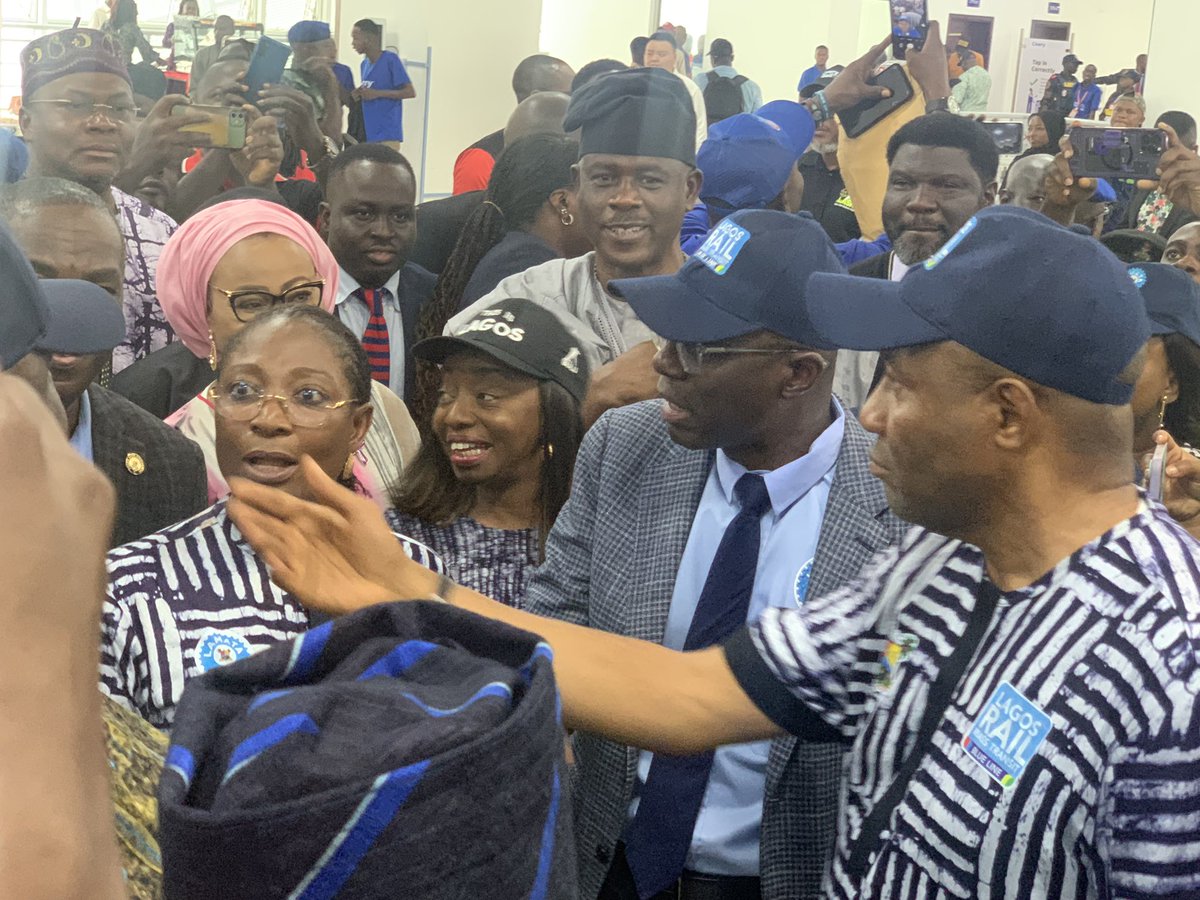 B_Lawz's tweet photo. Marina Today 😎
#BlueLineRail is now open to the public.
Marina to Mile 2
#LASG
#LAMATA
#Mybluelineexperience https://t.co/mAuRVIBGdv