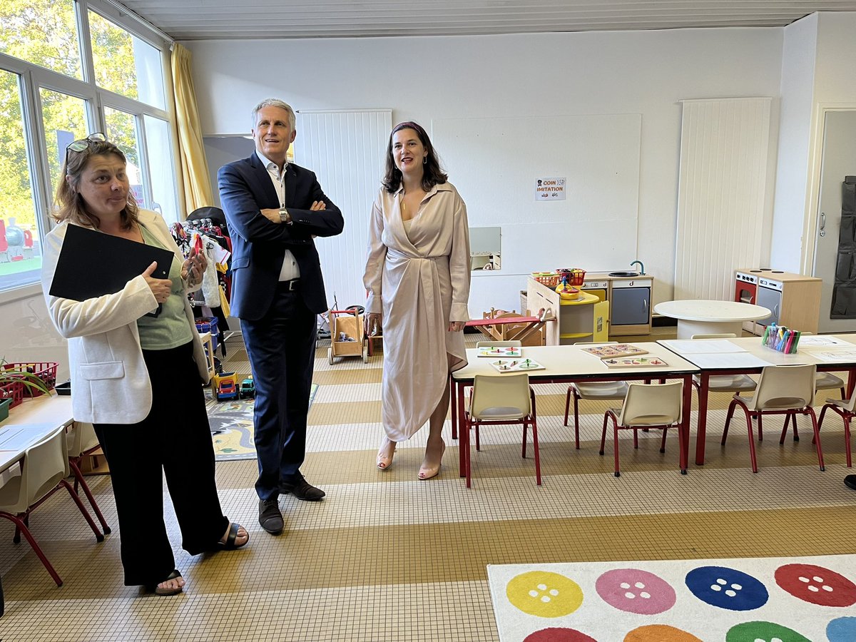 joelbruneau's tweet image. Comme à l’école Eustache Restout, 3 classes supplémentaires sont crées à #Caen pour l’année 2023/2024 afin d’améliorer les conditions d’enseignement de nos enfants avec 1 objectif : la réussite pour tous.

Très bonne rentrée 2023 à nos 6 000 jeunes Caennais !