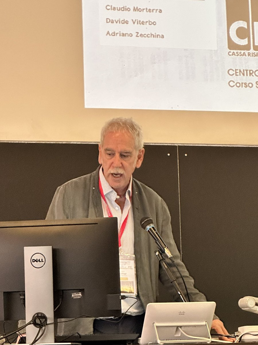 The XLIX Congress of the Physical Chemistry Division of the Società Chimica Italiana has just started with a gorgeous welcome by our #labccmg leader Prof Piero Ugliengo! #congress #physicalchemistry #societachimicaitaliana #Torino @unito @dipchim