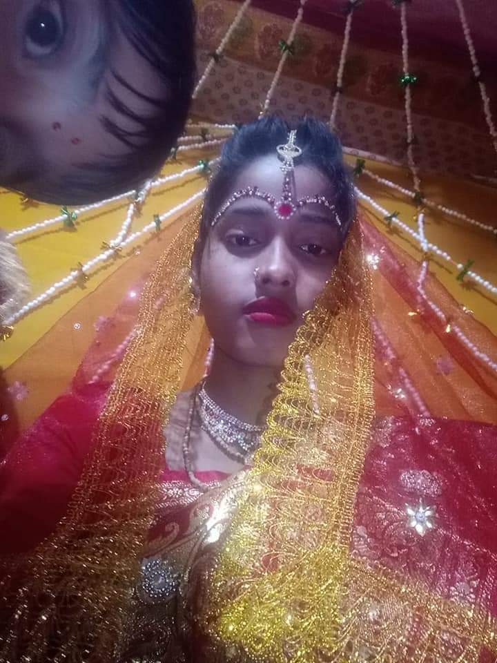 shipon199's tweet photo. My sister marriage pic https://t.co/SmySC7KtKP