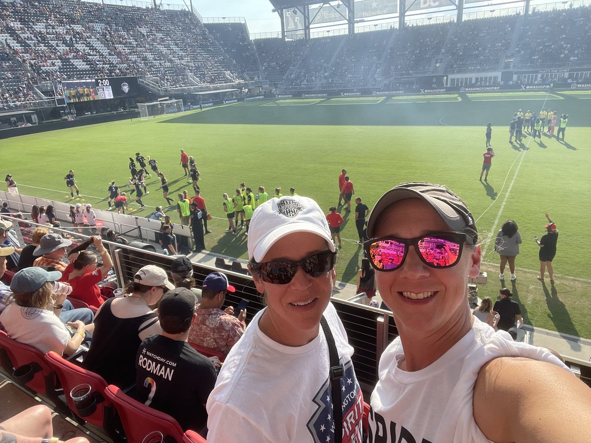 Cheered on the @WashSpirit ➕got to meet @DawnScott06 !  VP of Performance for this @NWSL team, she has been a pioneer of sports science for women’s teams ♥️⚽️