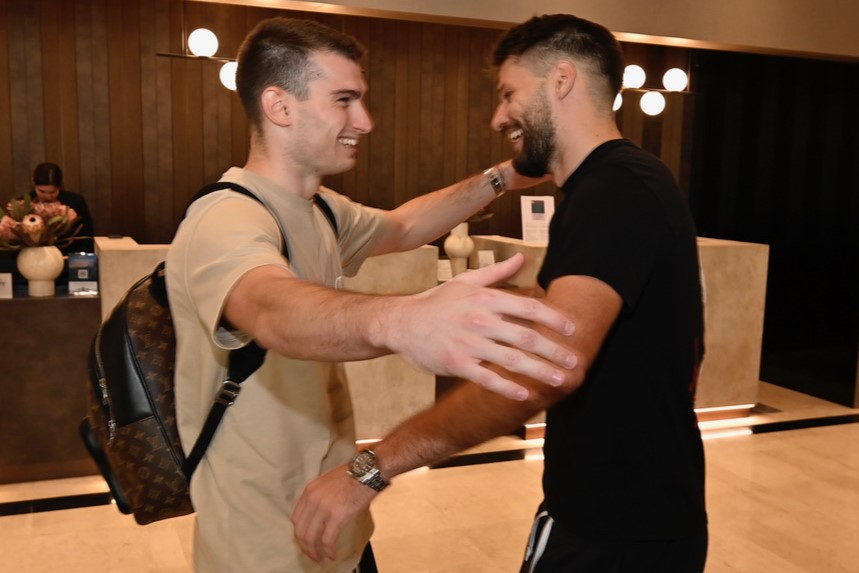 HNSfamily's tweet photo. The day you've been waiting for. Here they are! 🤗🤝❤️

#Croatia #Family #Vatreni❤️‍🔥 https://t.co/cgltkF1REk