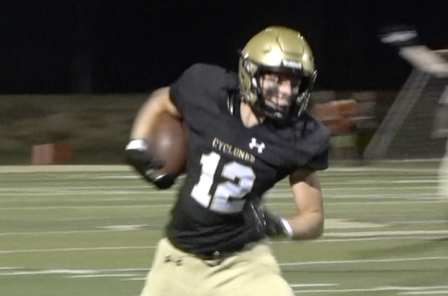 Channel1450com's tweet photo. RT if SHG's Bryce Kraft had the best #POTW! Winner gets @Spfldclinic prize pack. Ends at 10pm! https://t.co/qfDRj2Xa4m
