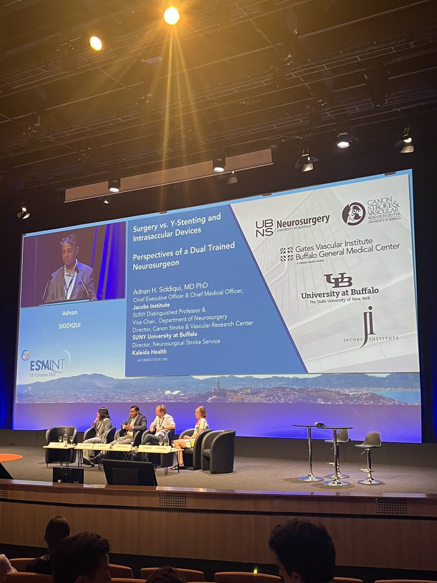 @_AdnanSiddiqui presenting at @esmintsociety @SNISinfo joint section in Marseille on the safety and effectiveness of open surgery for wide neck aneurysms #ESMINT2023 #SNIS