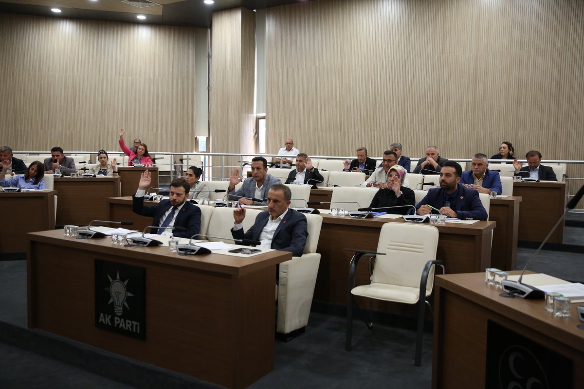 Eyüpsultan Belediyesi Eylül ayı meclis toplantıları 1. birleşimini gerçekleştiriyoruz.
Alınan kararların ilçemiz’e hayırlı olmasını diliyorum.