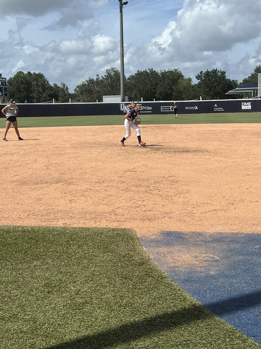 Thank you University of North Florida for this amazing experience to come to your softball camp I had an amazing time!!!!!