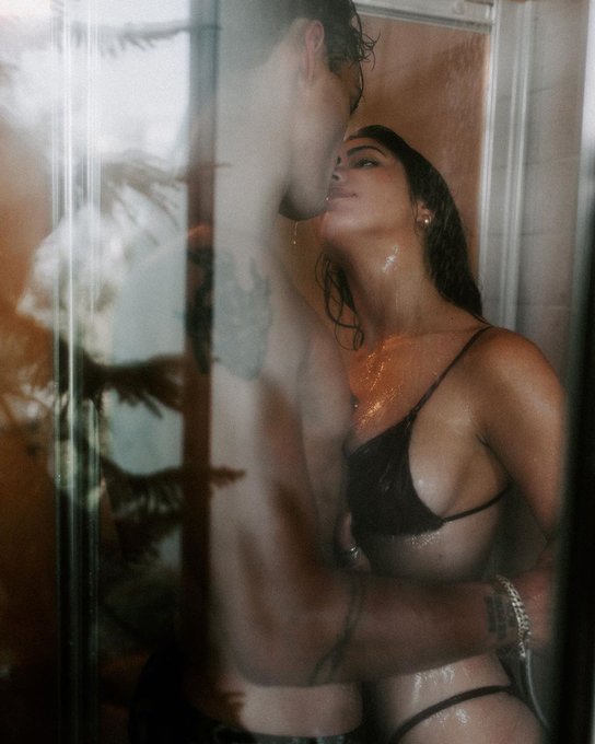 DailyxSex's tweet photo. https://t.co/BnIb036tbo