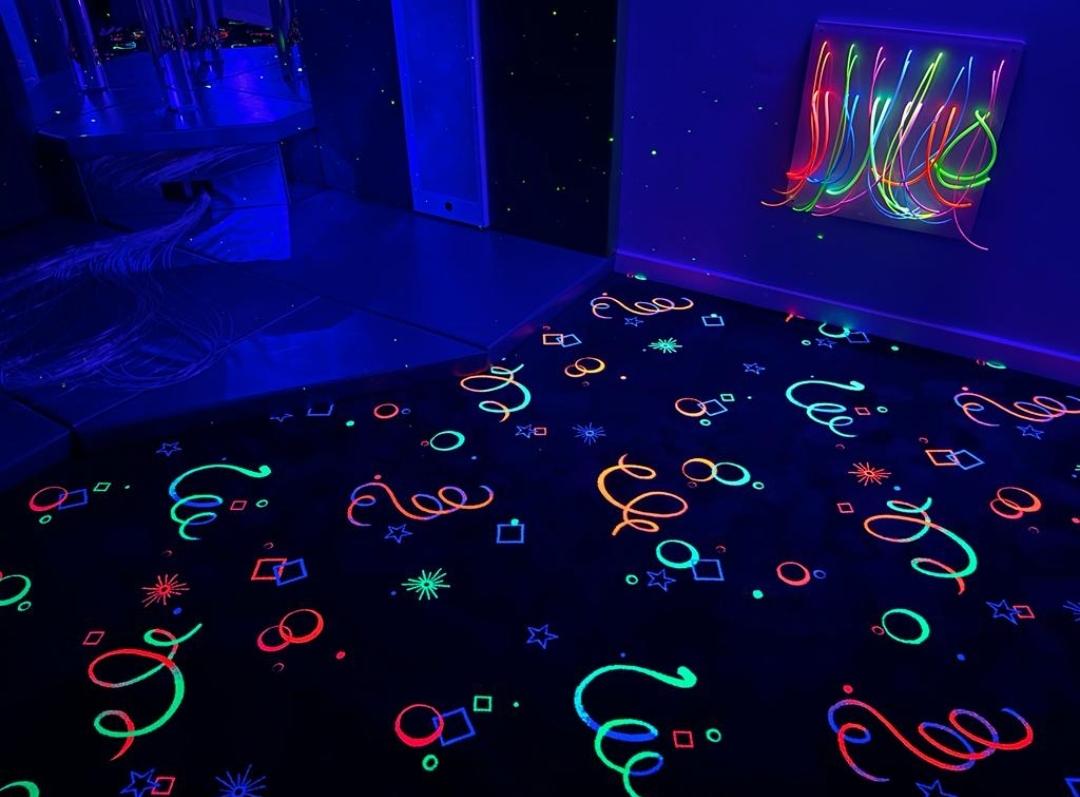 We're going back to school with a sparkle in our step - check out our latest sensory project at @LoddonPrimary ✨