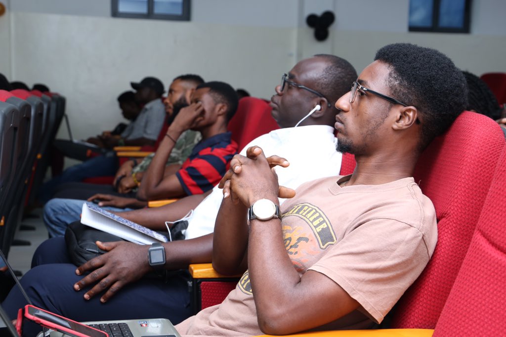 Sunflower_dak's tweet photo. Last month’s #TimeWithAMentor session at @openlabsgh
Big thanks to the audience and everyone who made it a success!
Our next session is happening 13th of September. We will talk about ‘Brand Building With Intention” with @IreneSiaw_
Hope to see you there!
Love, Kwaku 🌻 https://t.co/0rsusUjnE5