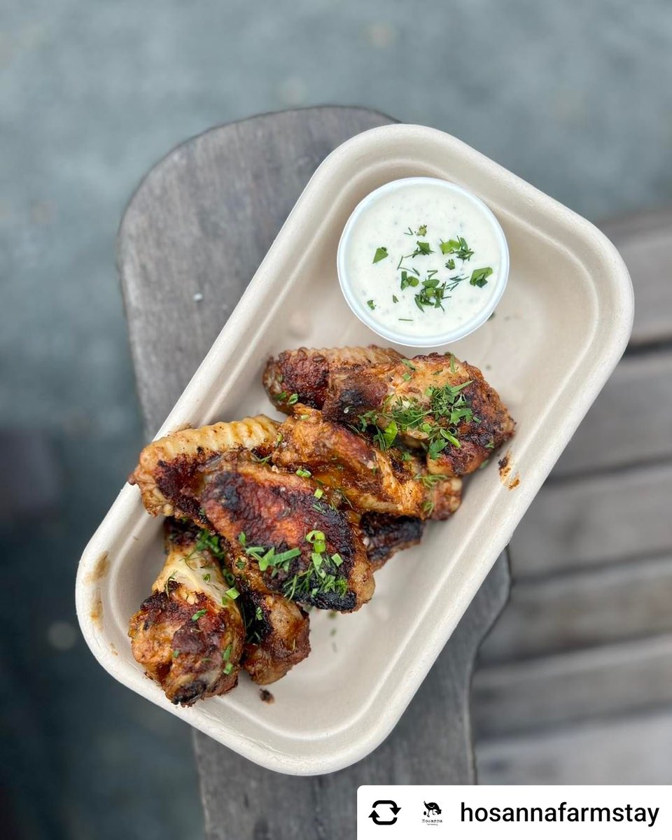 VisitBigVolcano's tweet photo. Posted @withregram • @hosannafarmstay BIG NEWS 🍔

We're now open for brekky and lunch EVERY. SINGLE. DAY. Smoked meats, delicious burgers, exciting specials and something for everyone, including vegetarian and gluten free options. Our kitchen is open between 8am - 2pm, 7 days https://t.co/WCflgw9BaU